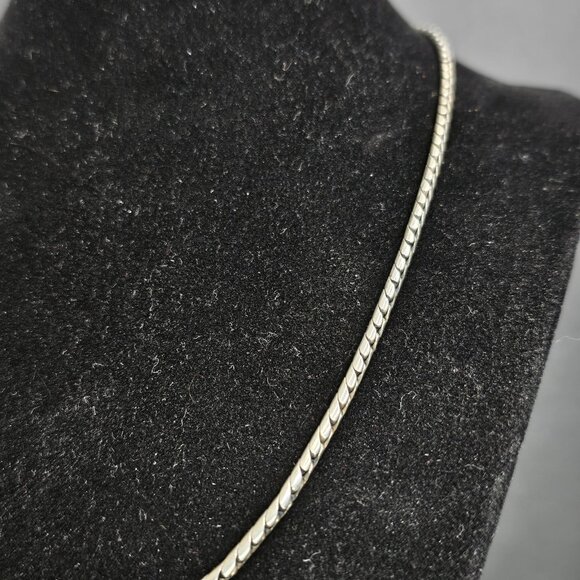 925 Silver Y2K ERA Snakechain Style Necklace 18 Inches Heavy Quality Unisex - Picture 4 of 10